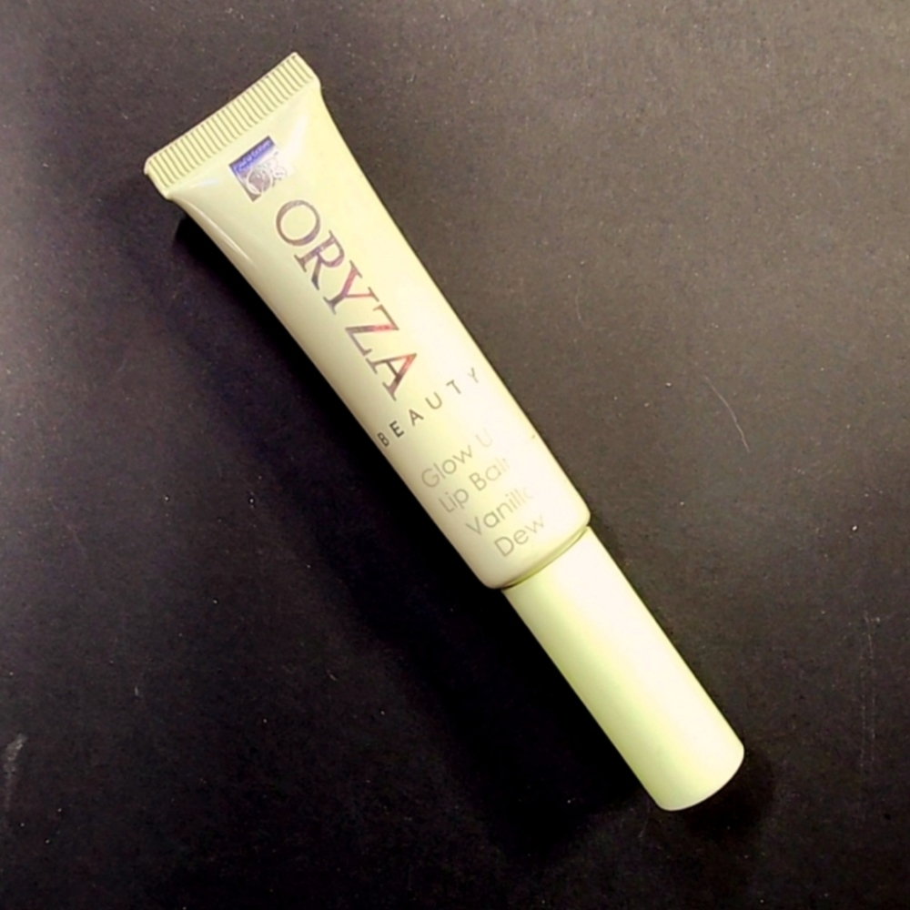 NEW Oryza Beauty Glow Up Lip Balm in 'Vanilla Dew'